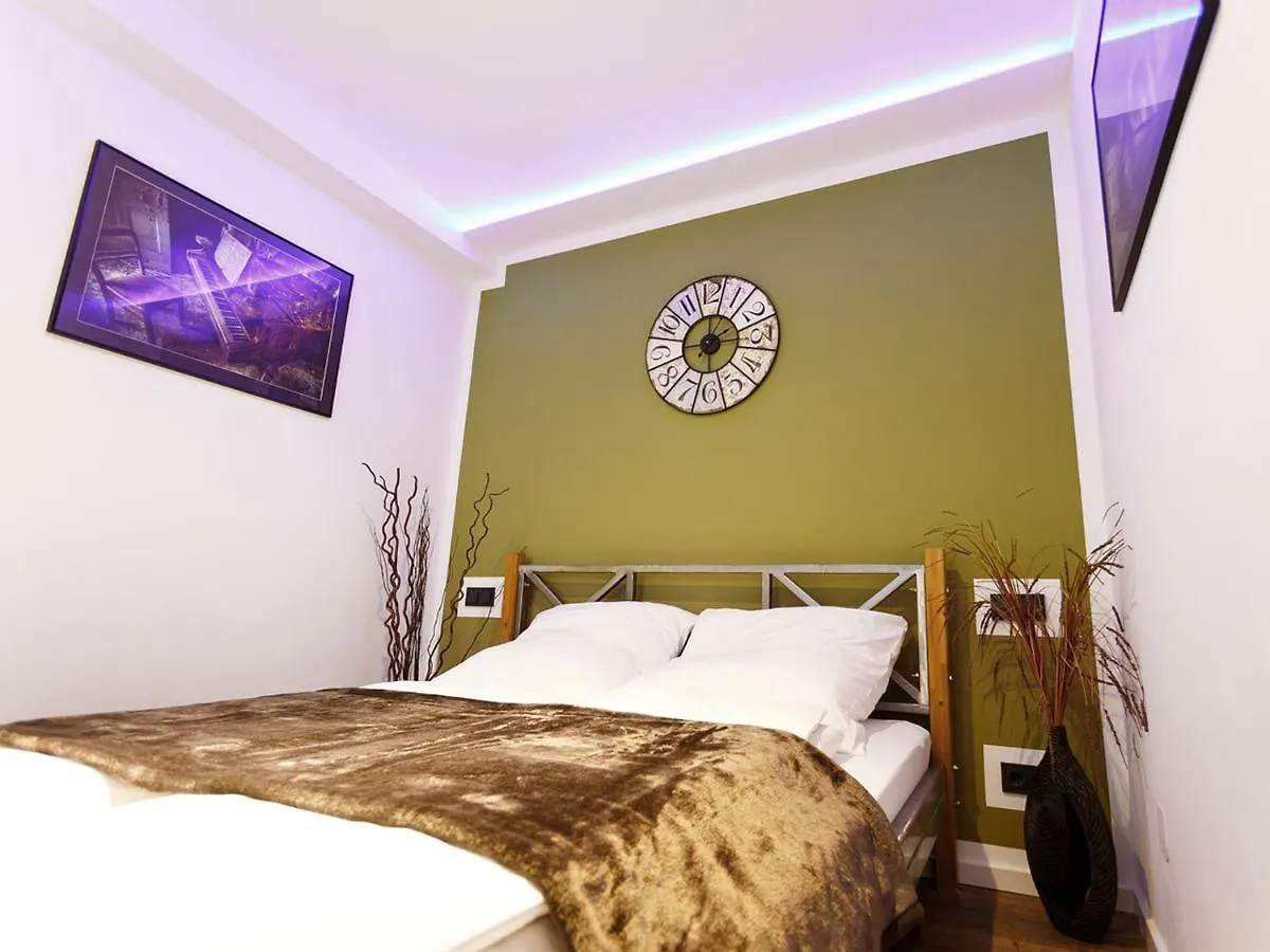 Ferienwohnung Tiergarten elérhetőségei
