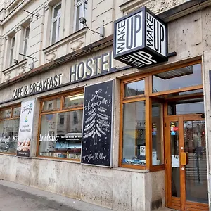 Wake Up Wellness Hostel Brünn